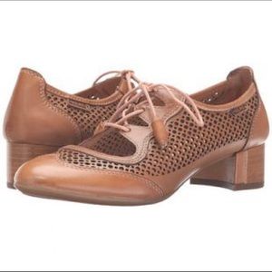 Pikolinos Lace-Up Perforated Block Heels Size 39 or 9 Original Retail: $170